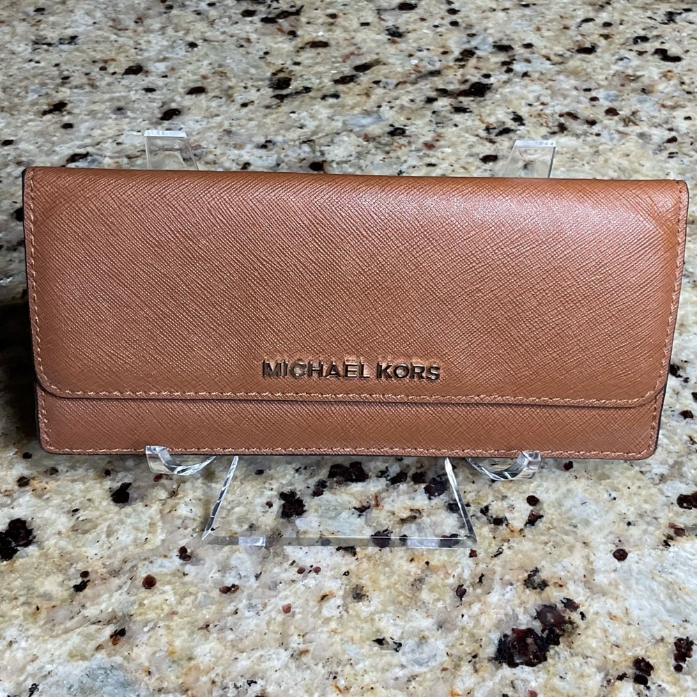 Michael Kors Brown Jet Set Saffiano Leather Snap Front Wallet - EUC